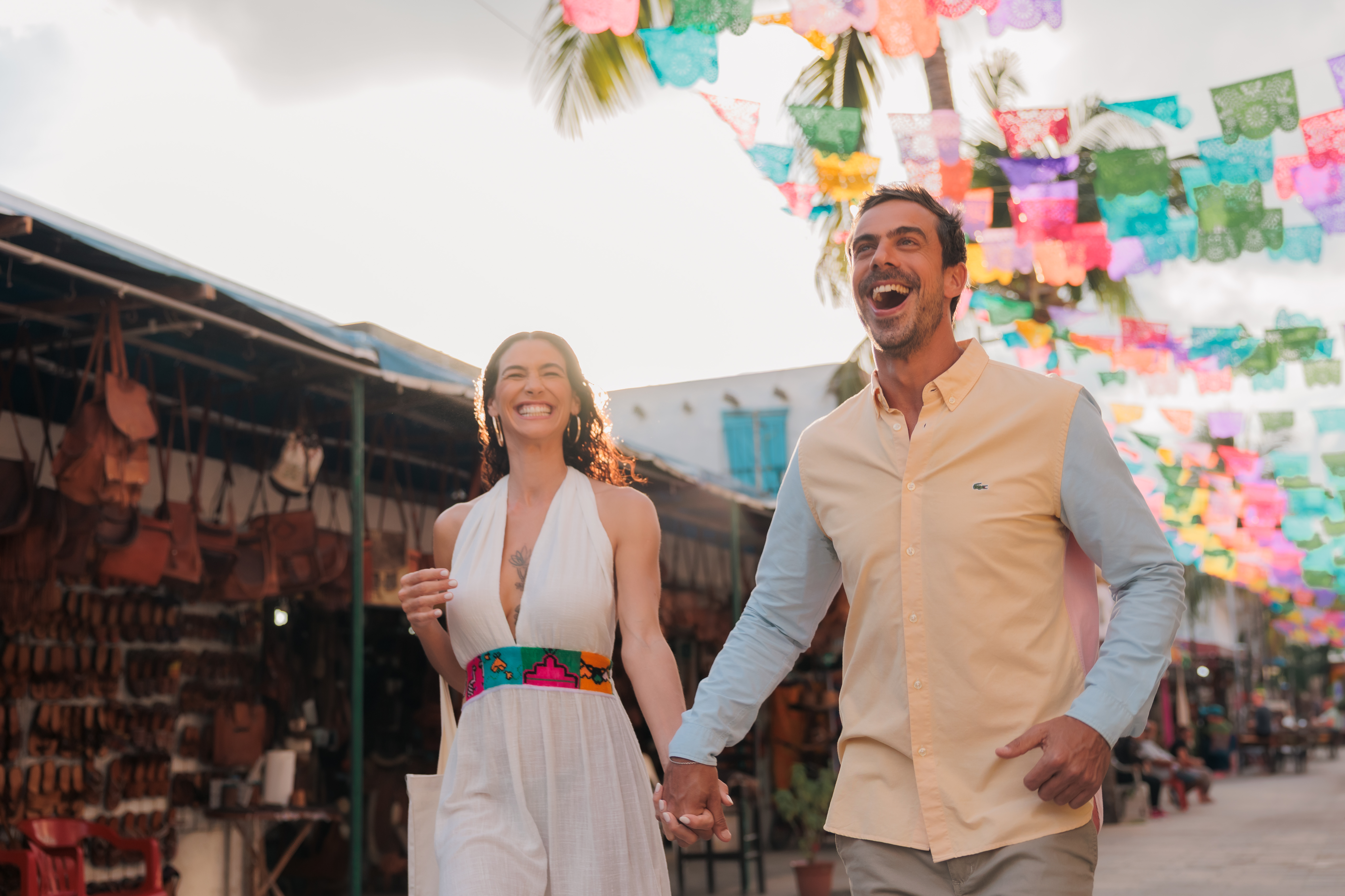 Recorre la Encantadora 5ª Avenida de Playa del Carmen: Un Viaje de Compras, Sabores y Diversión